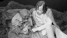 STAR WARS: THE LAST JEDI Director Rian Johnson Shares Some Amazing Behind The Scenes Photos From The Film