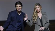 LEGENDS OF TOMORROW: The Team Gets Famous In The New Promo For Season 5, Episode 1 - Meet the Legends