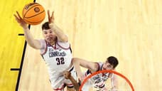 The Flash recommends reading these comics before attending his meeting with Batman