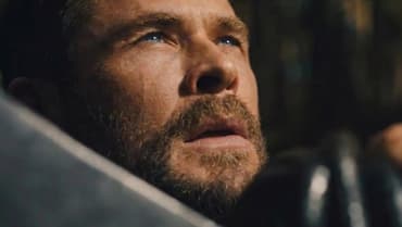 AVENGERS: DOOMSDAY Thor Teaser Trailer Leaks In English; Robert Downey Jr. Posts Iron Man/Doom Christmas Card