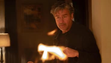 Lanterns Showrunner Explains Halogram's Junior Scene (And Why It Doesn't Mean What You Think)