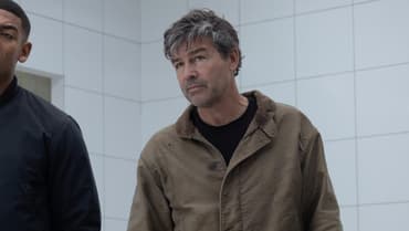 Lanterns Star Kyle Chandler Breaks Silence On Episode 5 Shocker: I Could Care Less For [Spoiler]