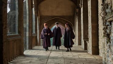 New Harry Potter Wands Are Here As HBO Reveals First Looks At Harry, Ron, Hermione, And More