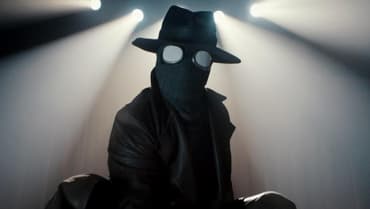 SPIDER-NOIR Stills Reveal The Spider And Black Cat; Nicolas Cage Breaks Down His Take On Ben Reilly