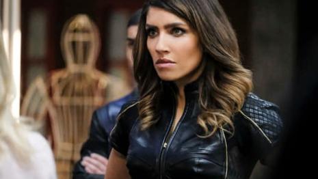 ARROW: Here's Our Review Of Season 6 Episode 12 'All For Nothing'