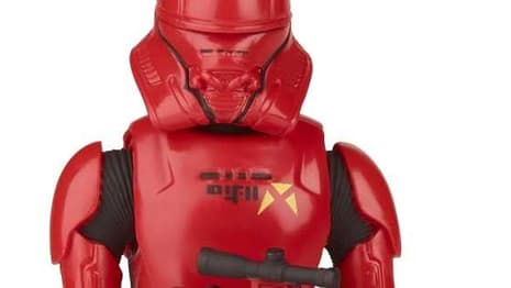 Hasbro Unveils Awesome New STAR WARS & Marvel Merchandise, Including Black Series Count Dooku Lightsaber