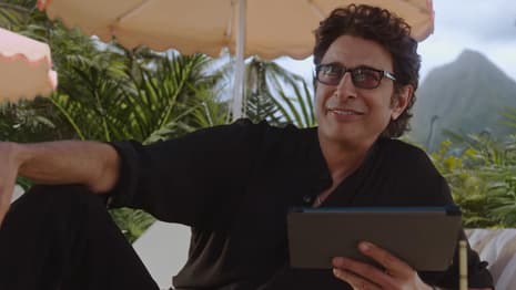 JURASSIC PARK's Sam Neill, Laura Dern, And Jeff Goldblum, Returns For New Big Game TV Spot