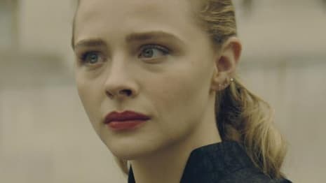 KICK-ASS Star Chloë Grace Moretz Enters A Virtual World In First Trailer For THE PERIPHERAL