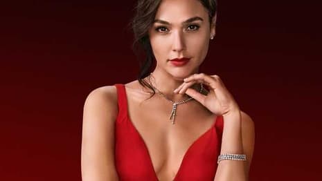 RED NOTICE Review; A Cookie-Cutter Action Flick That Makes Your Netflix Subscription Feel Criminal