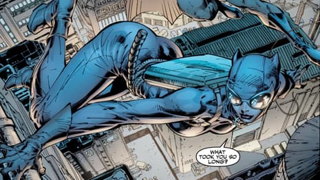 THE BATMAN: Rare BTS Photo Surfaces Of Zoë Kravitz In Costume Displaying Her Athleticism As Catwoman