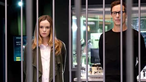 THE FLASH S6, E13 - Grodd Friended Me - Stills Feature The Return Of A Familiar Face From Earth-2