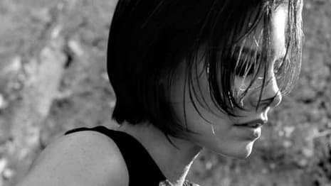 THE WALKING DEAD's Lauren Cohan Talks Heartbreaking Season Finale; Plus Pics From Her Bazaar Photoshoot