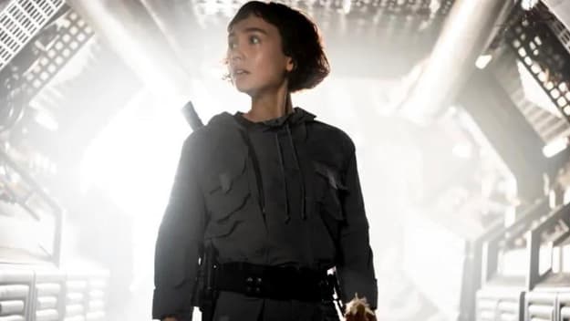 ALIEN: EARTH - Surprising New Details On Sydney Chandler's Wendy Revealed Along With New Poster & Stills