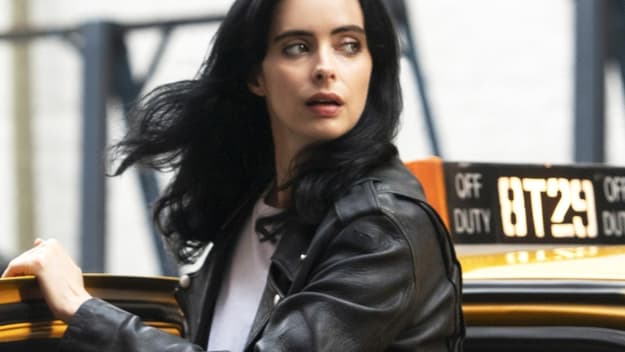 DAREDEVIL: BORN AGAIN Set Photos Reveal First Look At Krysten Ritter As The Returning Jessica Jones