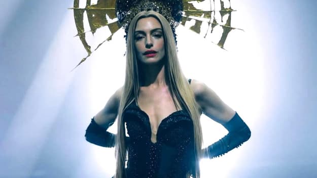 Mother Mary Reviews Land Following Controversial Anne Hathaway Shoot; Rotten Tomatoes Score Revealed