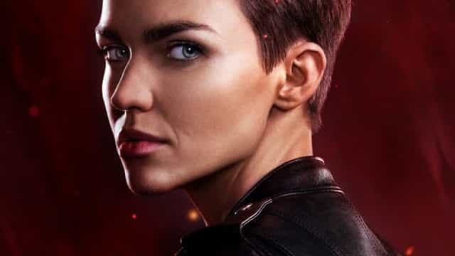 BATWOMAN: The CW Releases Some Awesome New Cast Portraits Of The Show's ...