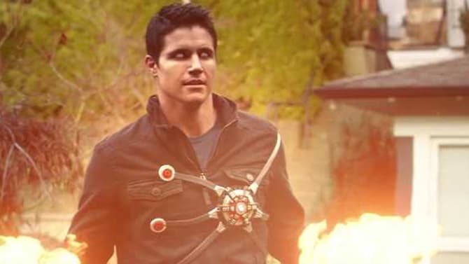 CODE 8 Star Robbie Amell Is Open To Returning To THE FLASH, But Would He Play Another Superhero? - EXCLUSIVE