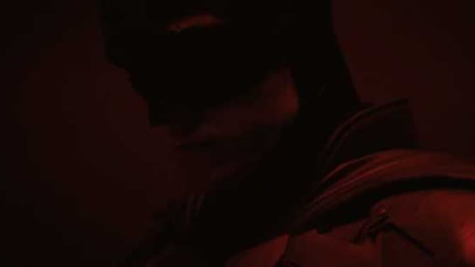 THE BATMAN Director Matt Reeves Shares An Awesome First Look At Robert Pattinson In His Batsuit