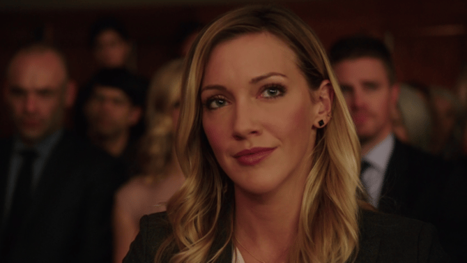 ARROW Star Katie Cassidy Rodgers To Make Her Directorial Debut In The Show's Final Season