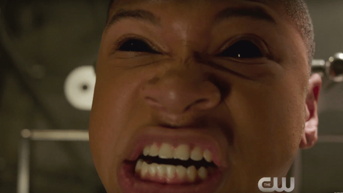 New Extended Promo For LEGENDS OF TOMORROW Season 1 Episode 8: &quot;Night Of The Hawk&quot;