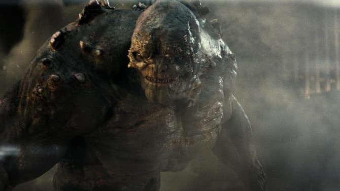 BATMAN v SUPERMAN Production Designer Teases &quot;Larger Threat&quot; Beyond 'Doomsday'