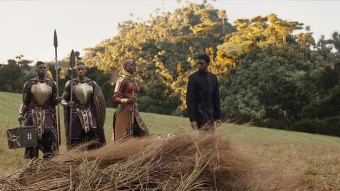 New AVENGERS: INFINITY WAR Hi-Res Stills Focus On THAT After-Credits Scene And Wakanda - SPOILERS