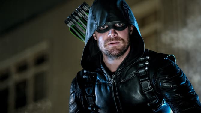 ARROW: Oliver Reunites With His Team In New Photos From Season 6, Episode 22: &quot;The Ties That Bind&quot;