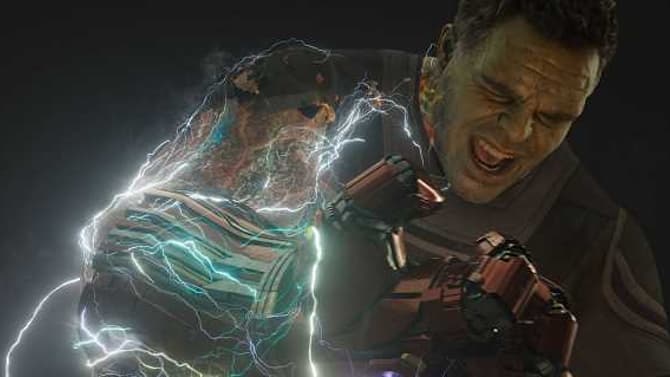 AVENGERS: ENDGAME - Hot Toys' Life-Size Replica Of The Hulk's Nano Gauntlet Reveals Lots Of Hidden Details