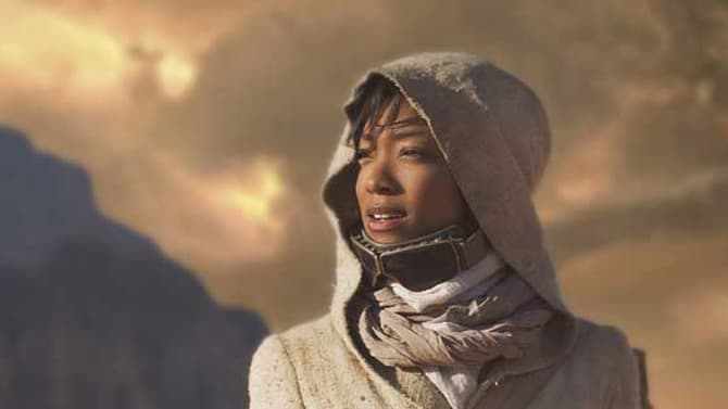 First STAR TREK: DISCOVERY Image Features Sonequa Martin-Green And Some Intriguing Clues