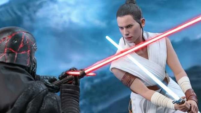 STAR WARS: THE RISE OF SKYWALKER Hot Toys Action Figures Feature A Clash Between Rey And Kylo Ren