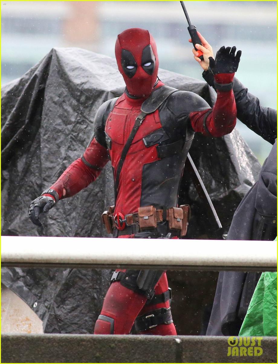ryan reynolds shoots deadpool after hit run accident 04