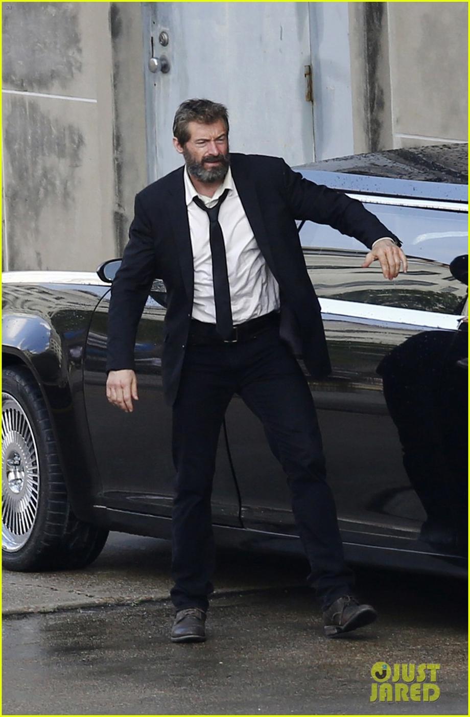 hugh jackman beard wolverine 3 set photos 11