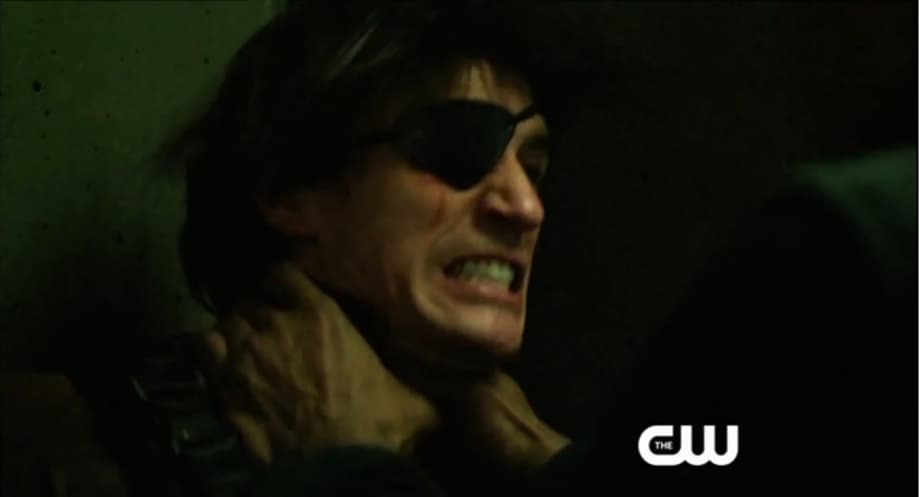 Diggle choking Deadshot