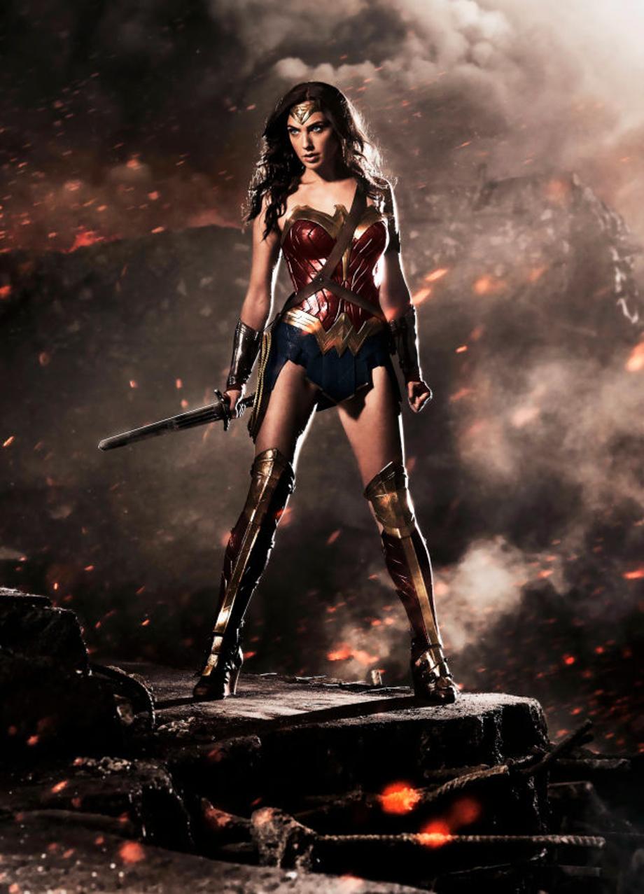 Original Gal Gadot Wonder Woman costume alternate 04