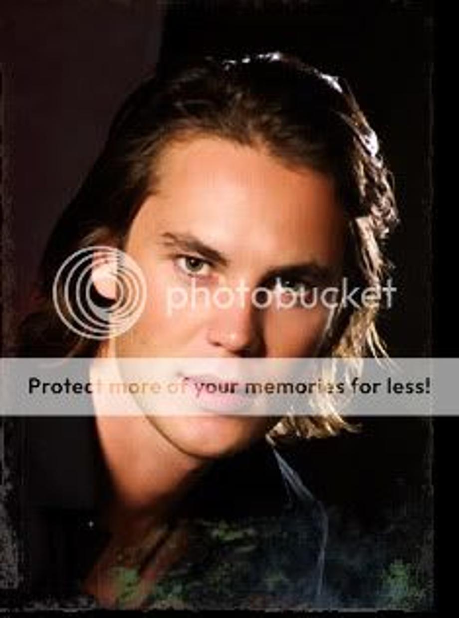 Taylor Kitsch Pictures, Images and Photos