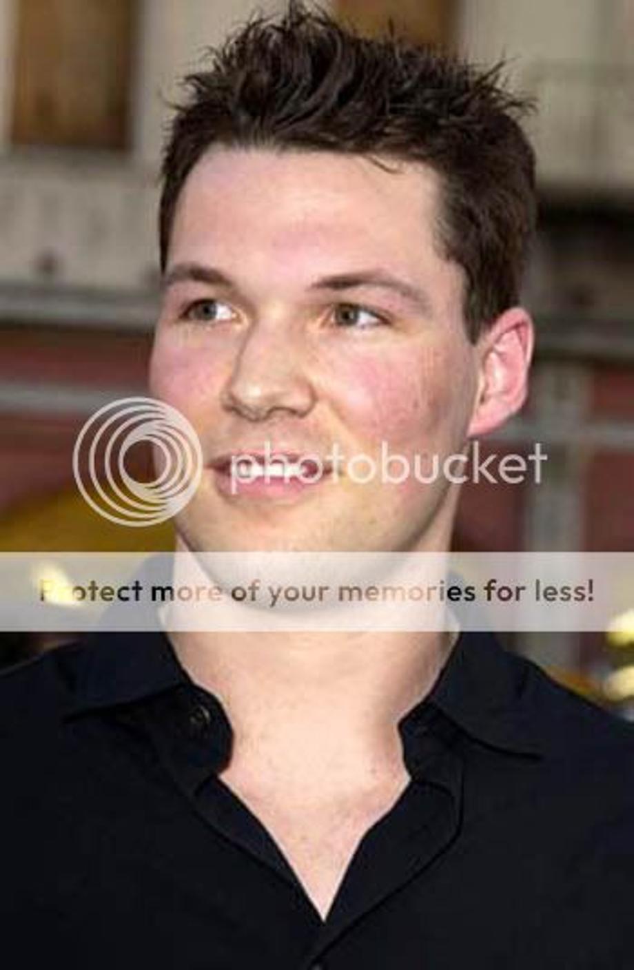 Daniel Cudmore Pictures, Images and Photos