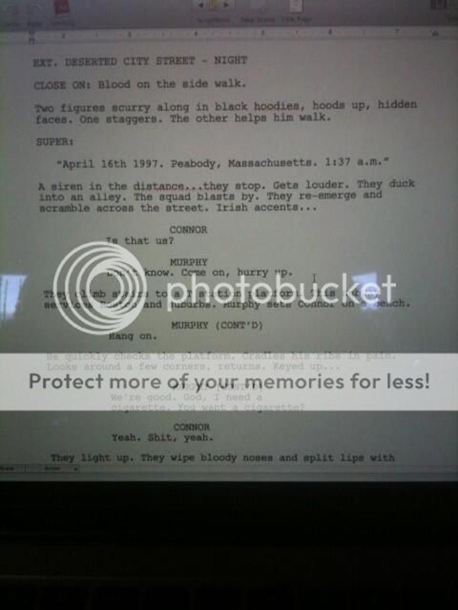  photo BfGuFv3CQAAiUrvjpglarge_zps2d6ca00a.jpg