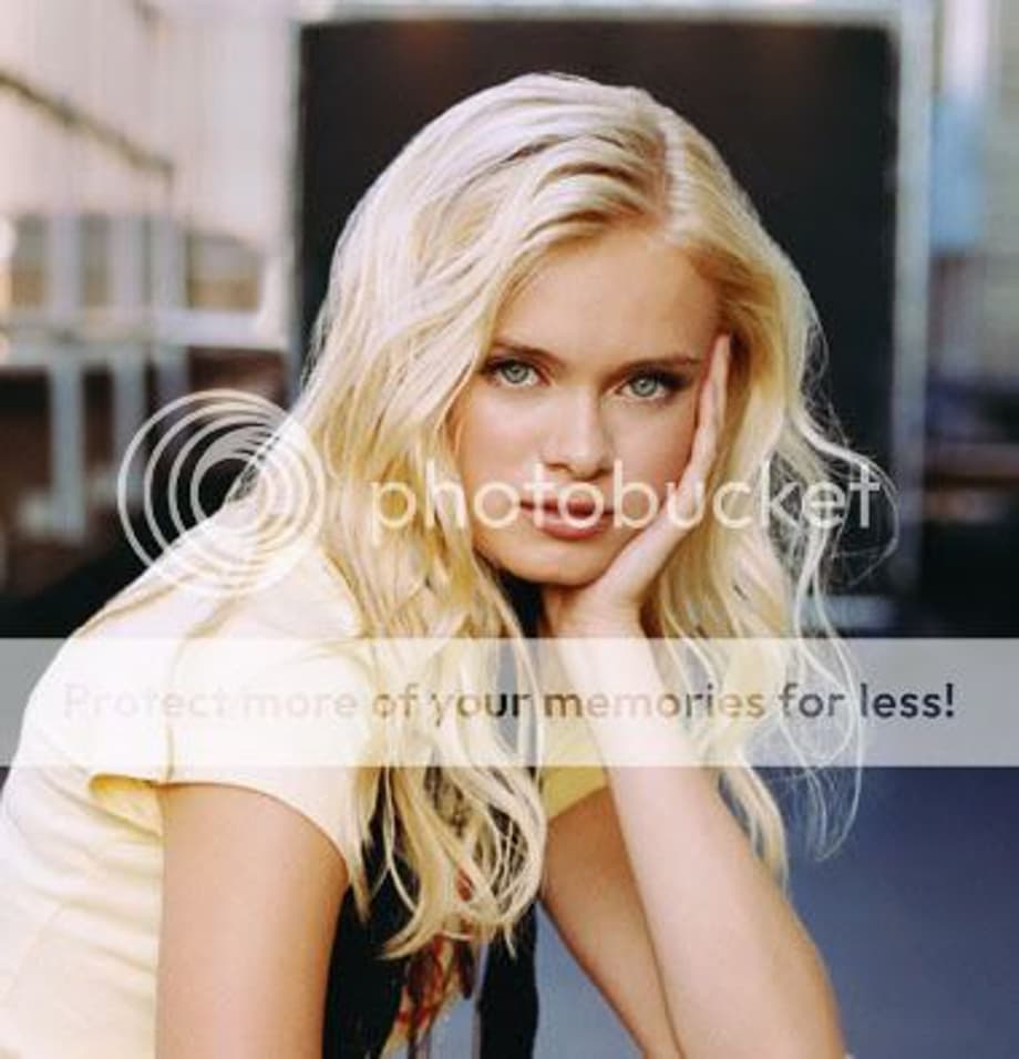 sara paxton Pictures, Images and Photos