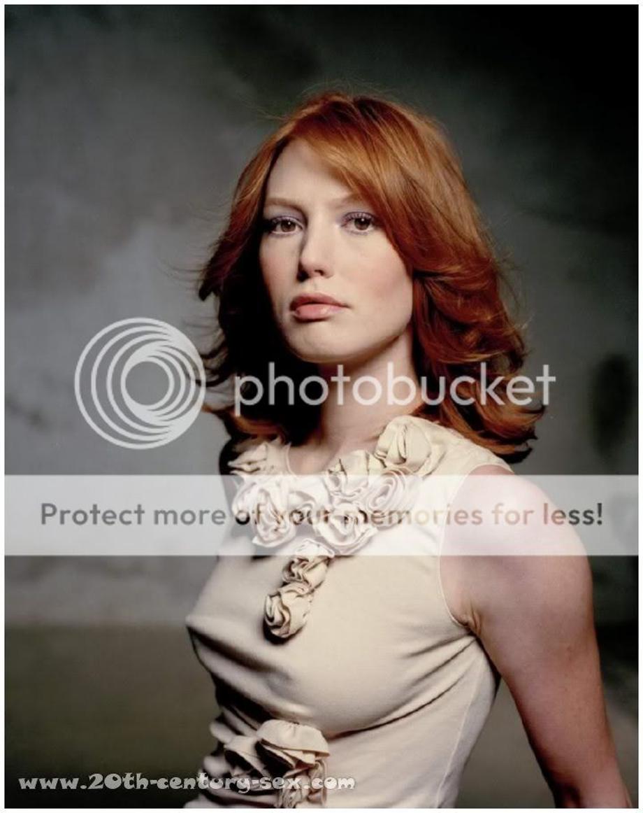 Alicia Witt Pictures, Images and Photos
