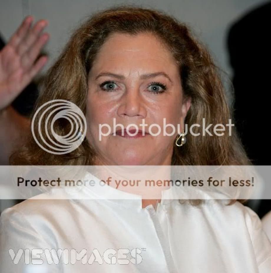 Kathleen Turner Pictures, Images and Photos