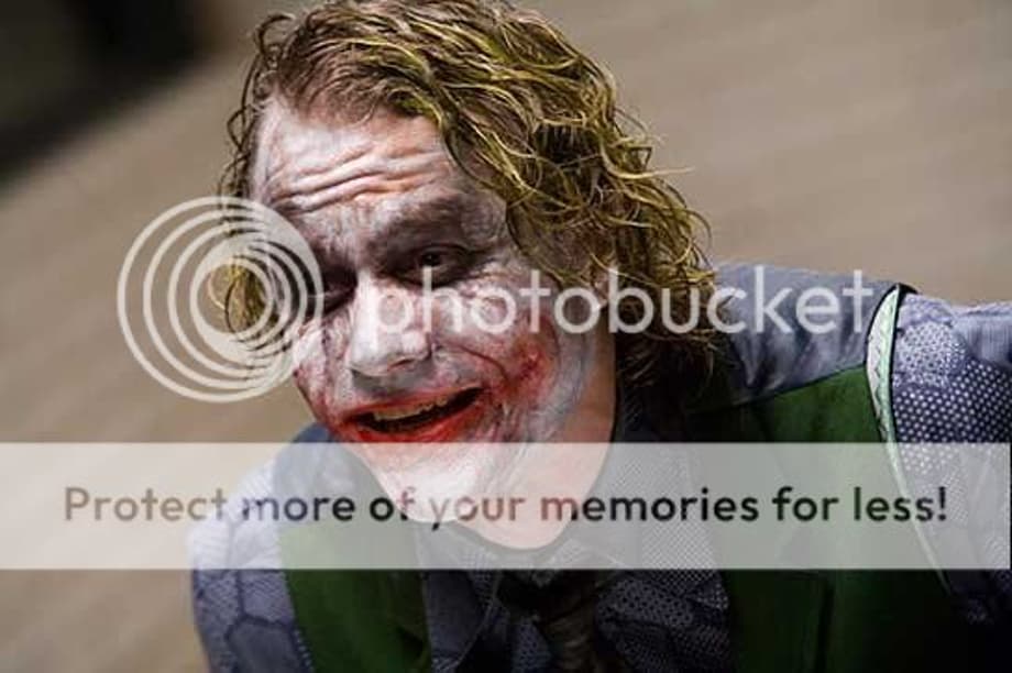 Heath Ledger, caracterizado como 'Joker'. Pictures, Images and Photos