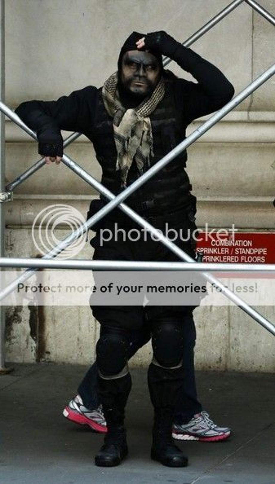  photo MeganFoxbyhermoviesettkfYTCxf-5Tl_zpsa0096085.jpg