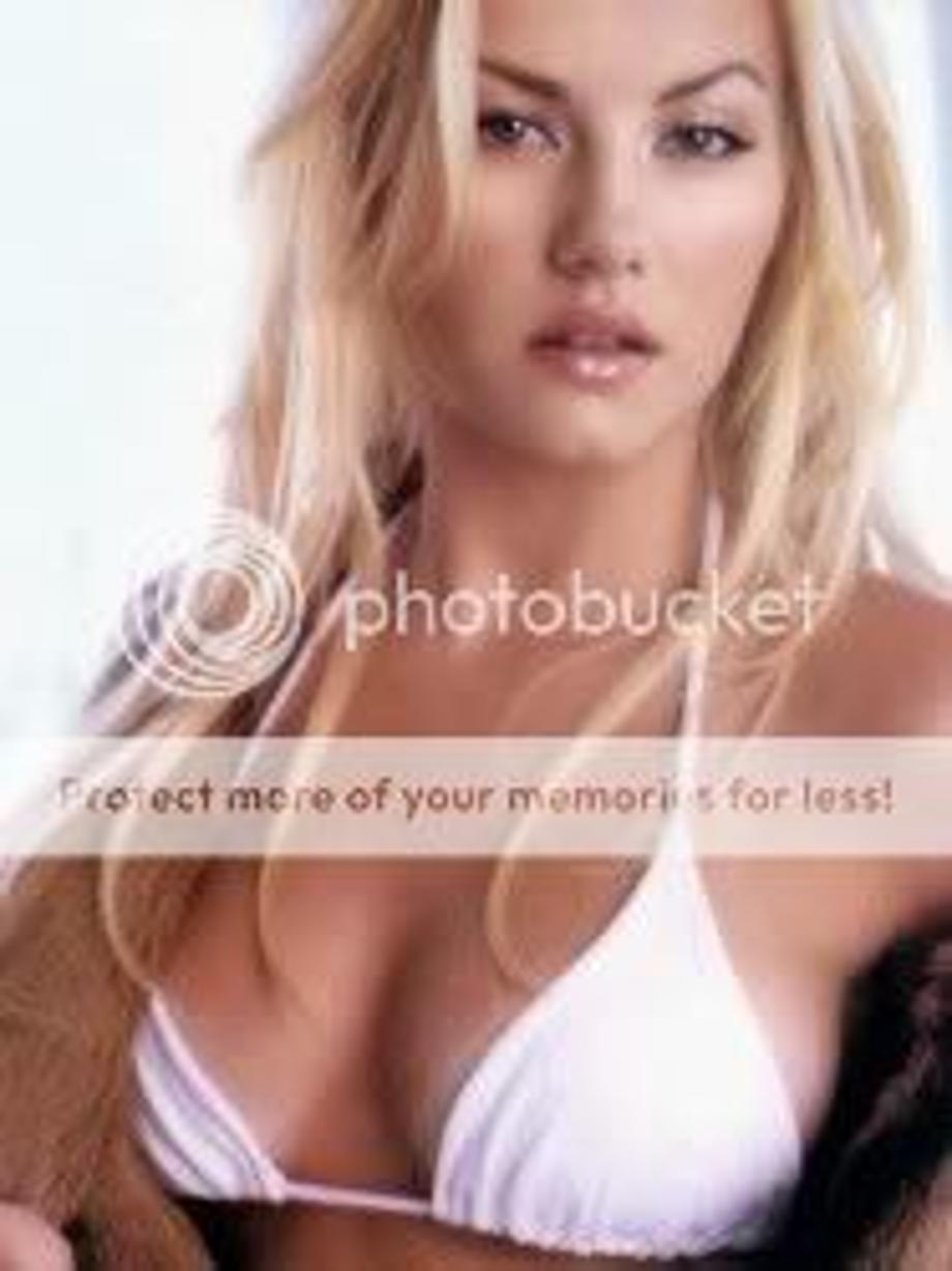 Elisha Cuthbert Pictures, Images and Photos