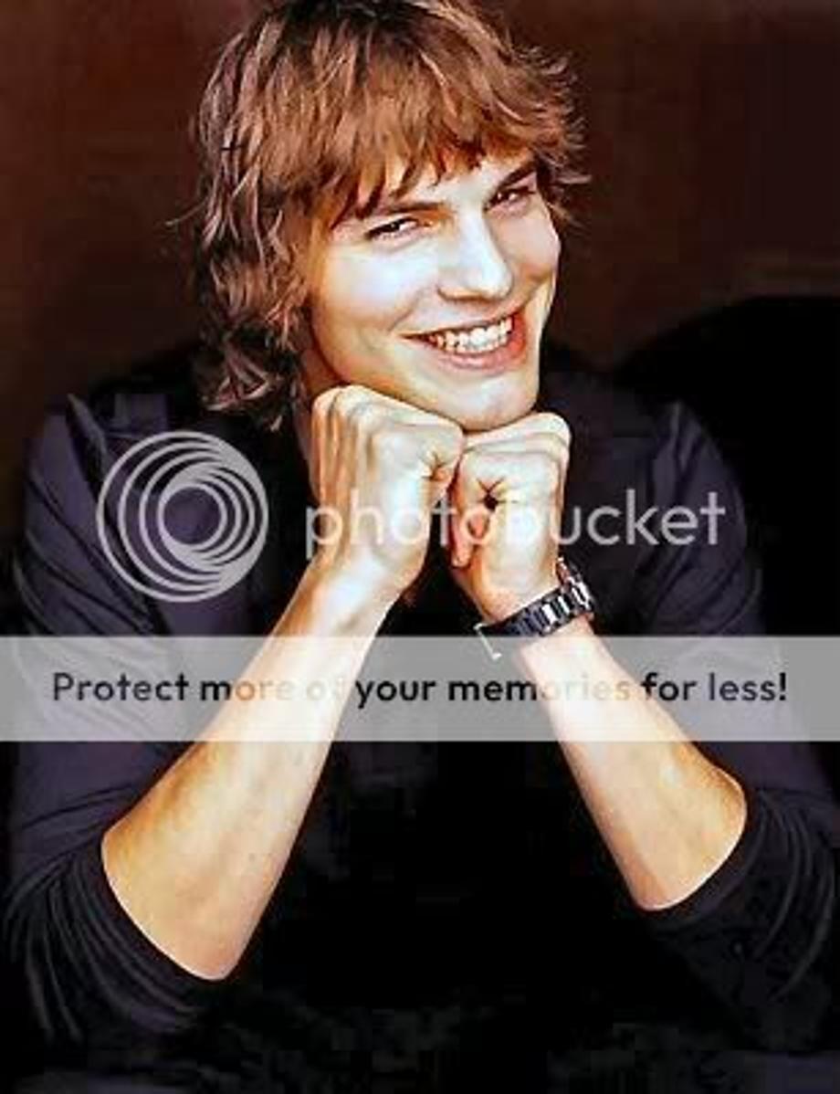 Ashton Kutcher Pictures, Images and Photos