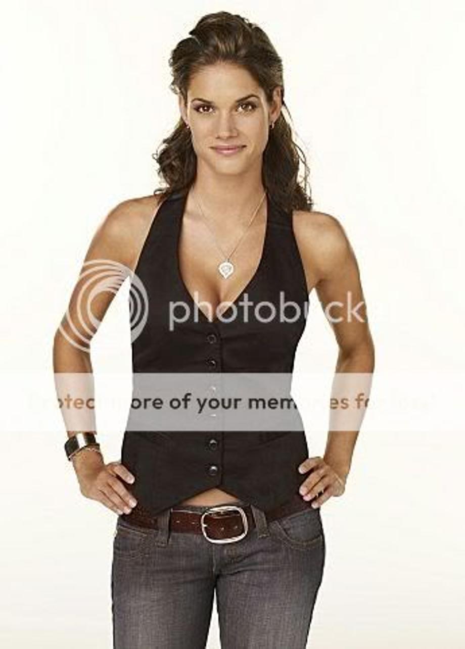 Missy Peregrym Pictures, Images and Photos