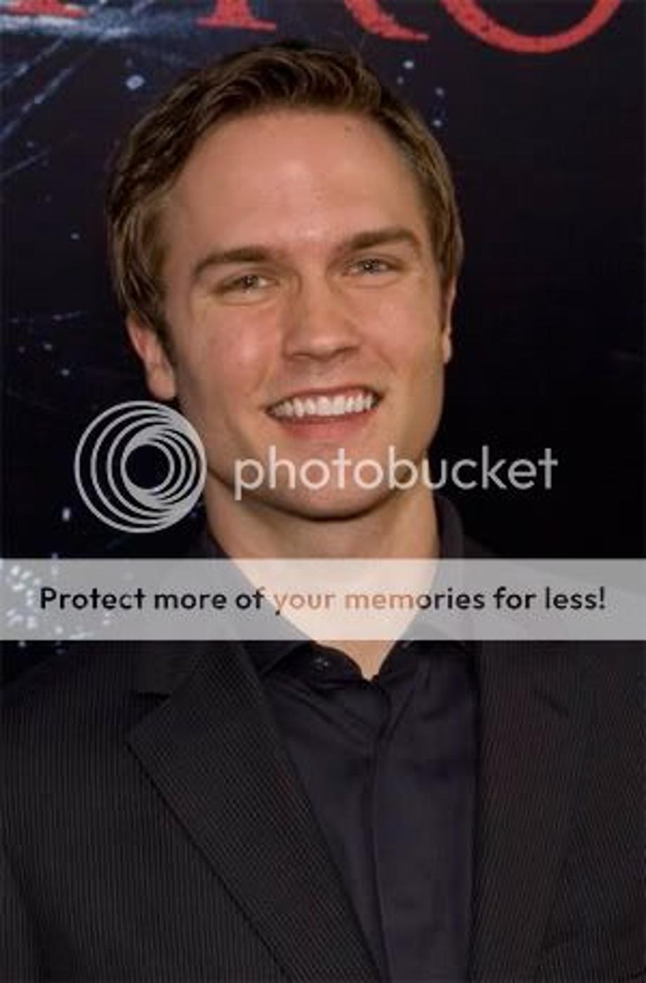 Scott Porter Pictures, Images and Photos