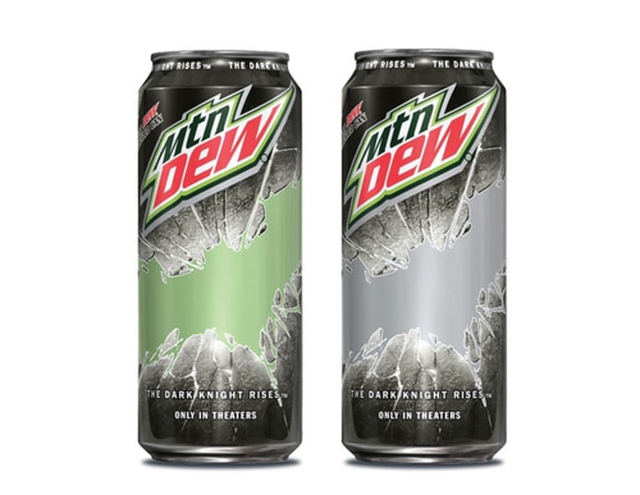 Mountain-Dew-Dark-Knight-Thermochromic-cans-cold-warm-lg