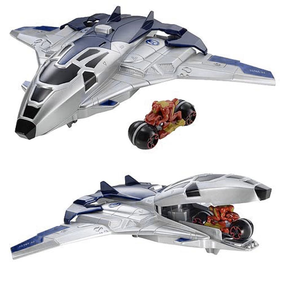 Hot Wheels Avengers Age of Ultron Quinjet Moto Launcher