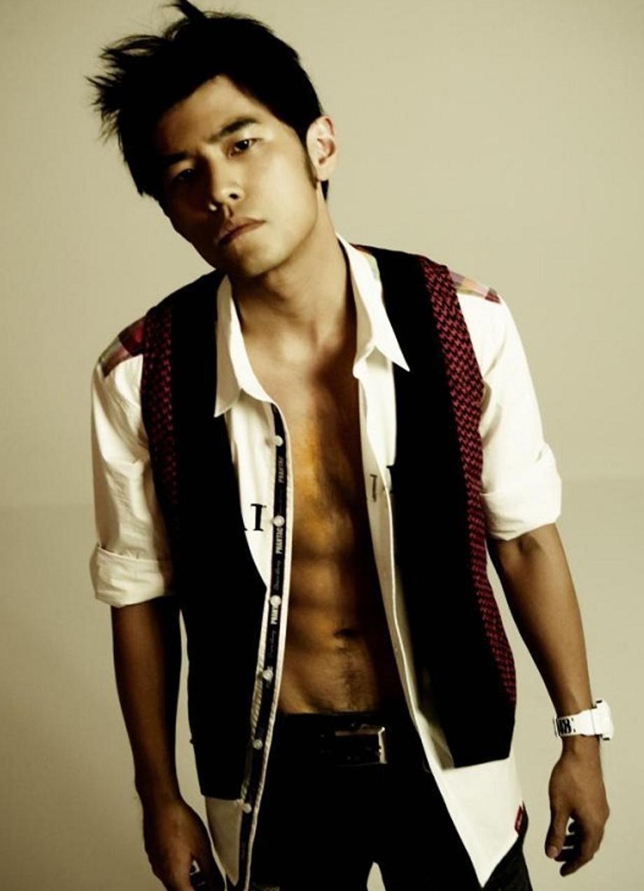 Jay Chou as Fei Long