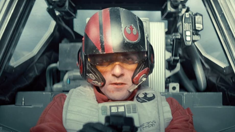 STAR WARS: THE FORCE AWAKENS Fan Theories Are Way Off Says Oscar Isaac